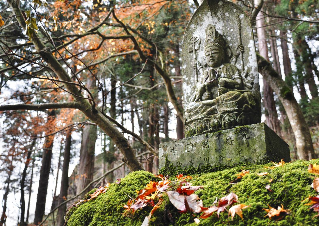 statua del Buddha Tashoba al Tempio Risshakuji Yamadera.