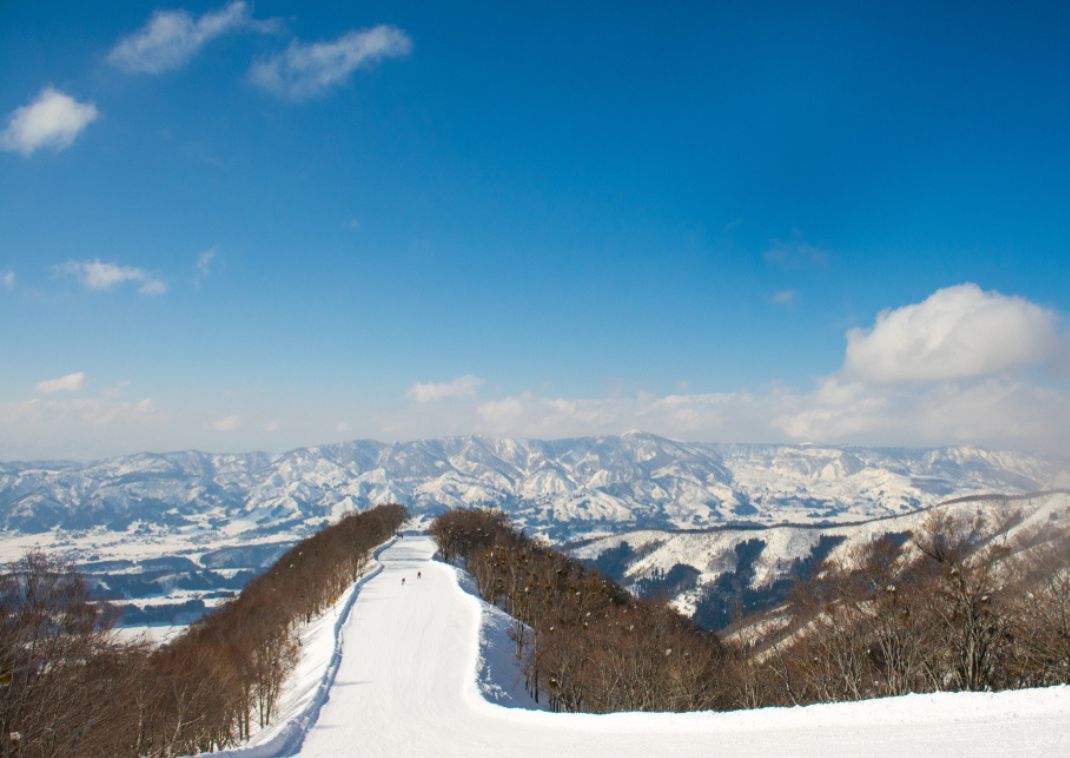  Il villaggio innevato di Nozawa Onsen