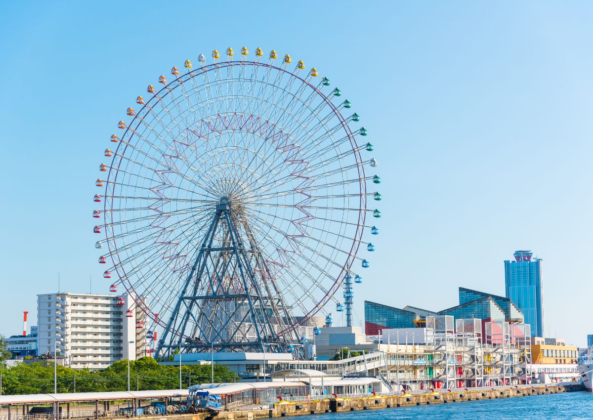 Ruota panoramica a Osaka, Giappone