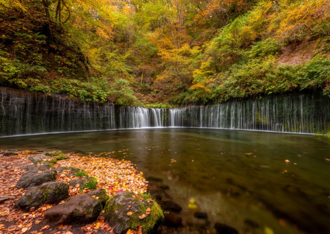 Cascate di Shiraito in autunno.