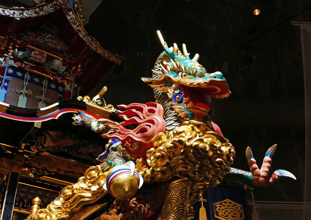 Carri tradizionali (yatai) a dimensioni reali nel complesso Matsuri no Mori, Takayama, Giappone