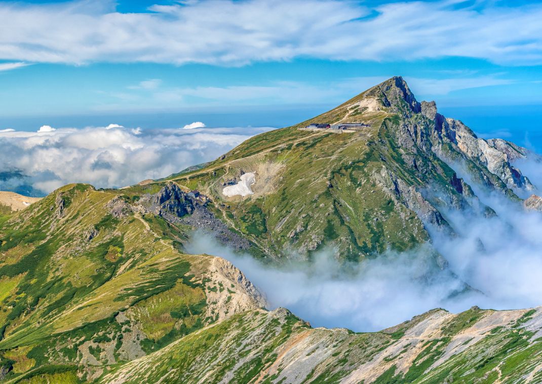 Le cime delle Alpi giapponesi settentrionali, Hakuba, Nagano, Giappone.