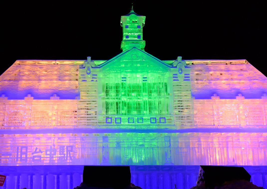 Castello di neve al Festival della Neve di Sapporo, Hokkaido, Giappone