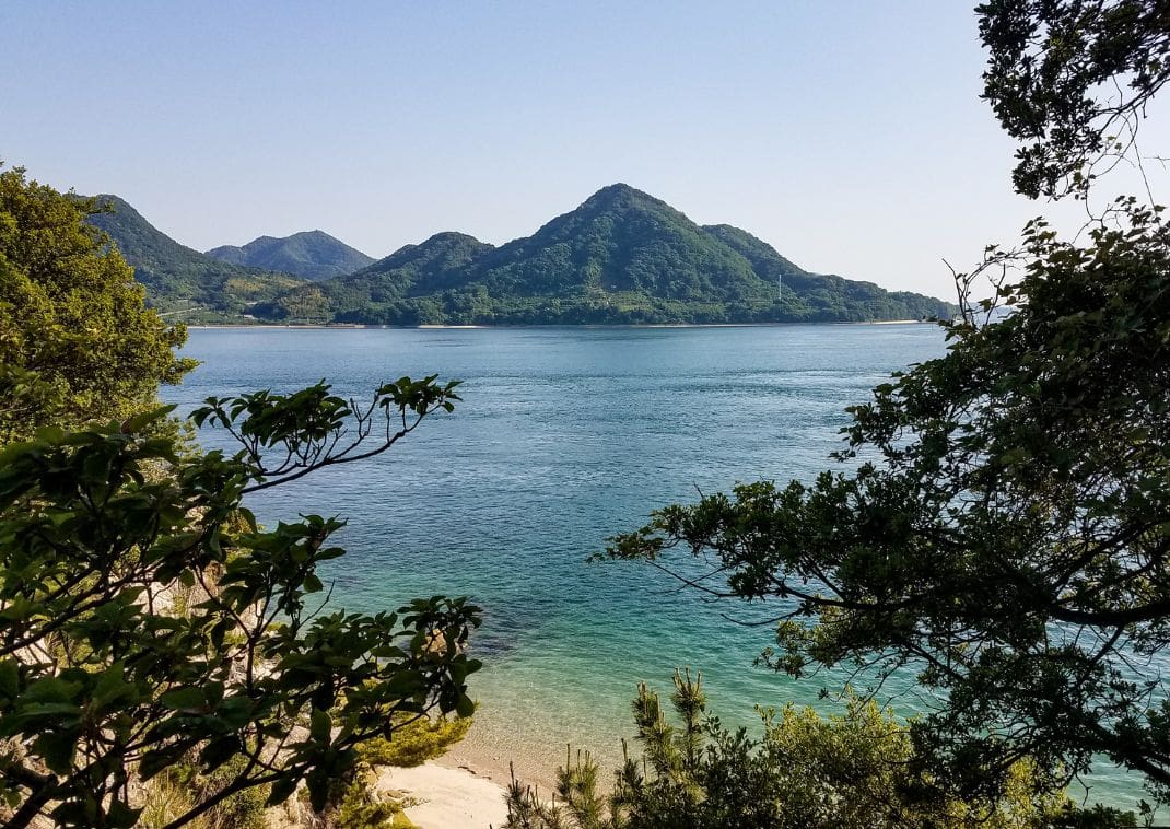 Vista delle isole intorno a Okunoshima