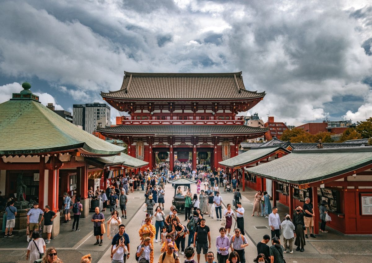 Dentro al Tempio Sensoji, Asakusa, Tokyo