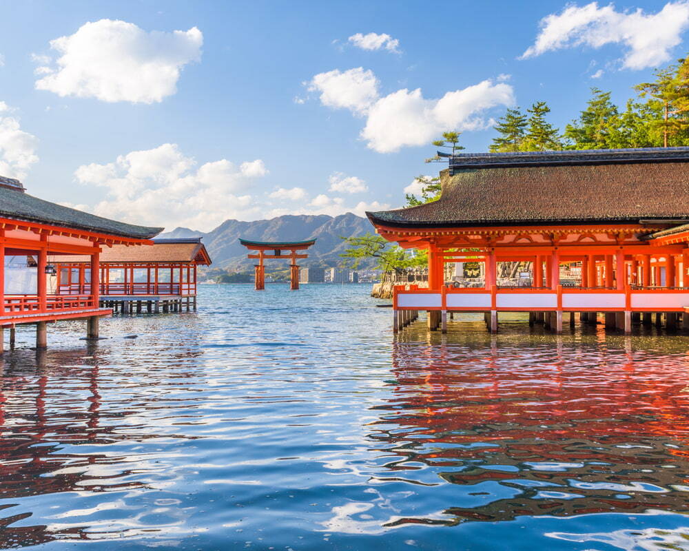 La porta Torii galleggiante di Miyajima