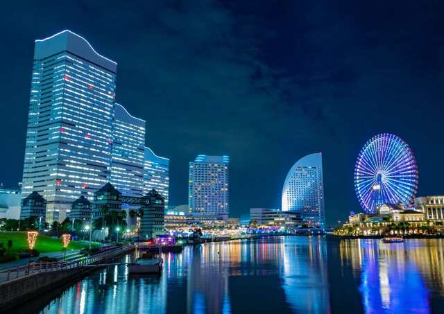 Yokohama di notte
