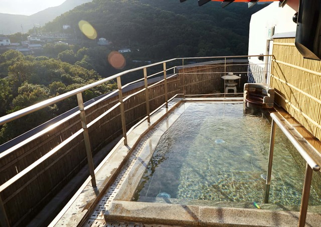 Uno dei molti onsen di Izu