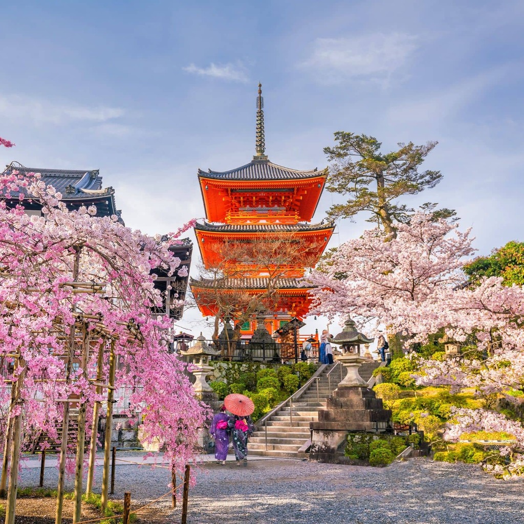 Kyoto, Tempio Kiyomizudera in primavera