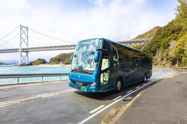 Bus Deluxe Yui Prima Olivia