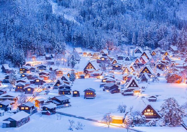 Inverno nel villaggio di Shirakawa-go, Giappone