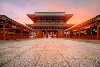Tempio Sensoji nella zona di Asakusa in Giappone 
