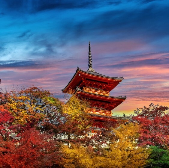 Tempio Kiyomizu-dera in autunno