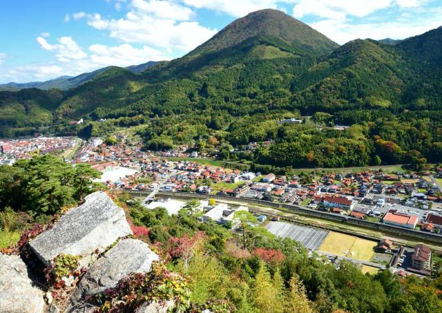 Vista sulla città di Tsuwano