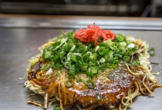Okonomiyaki, piatto tipico, Hiroshima