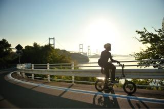 In bicicletta lungo lo Shimanami Kaido