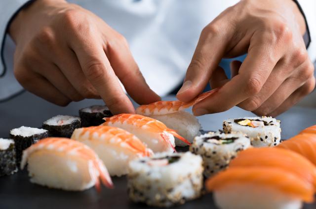 Sushi al mercato di Tsukiji, Tokyo