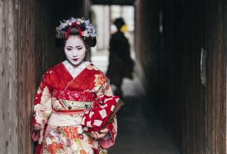 Geisha nel distretto di Gion a Kyoto