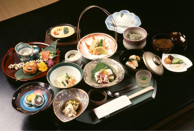 Cena kaiseki in ryokan